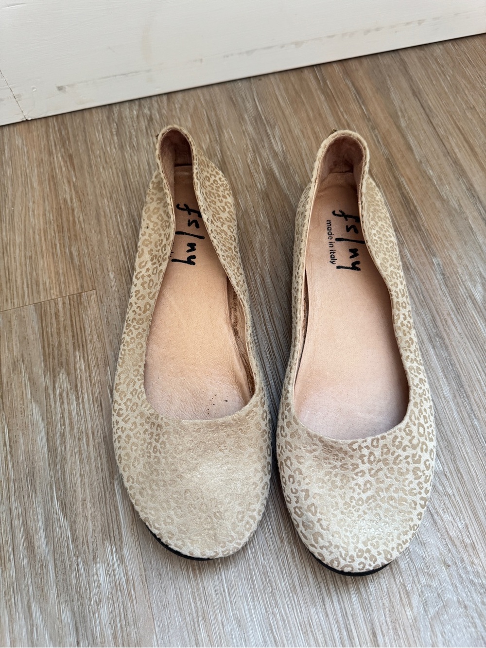 FS/NY Ballet Flats Women’s Size 8 Beige Leopard Print Made in Italy suede - Picture 2 of 6